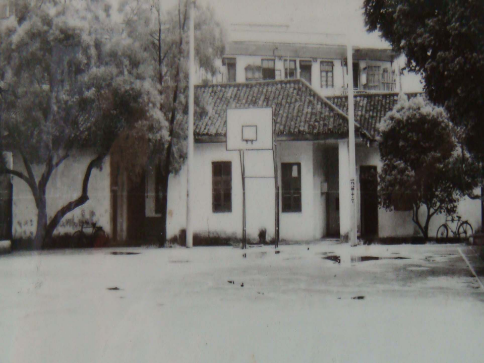 90年代人民医院放射科.png