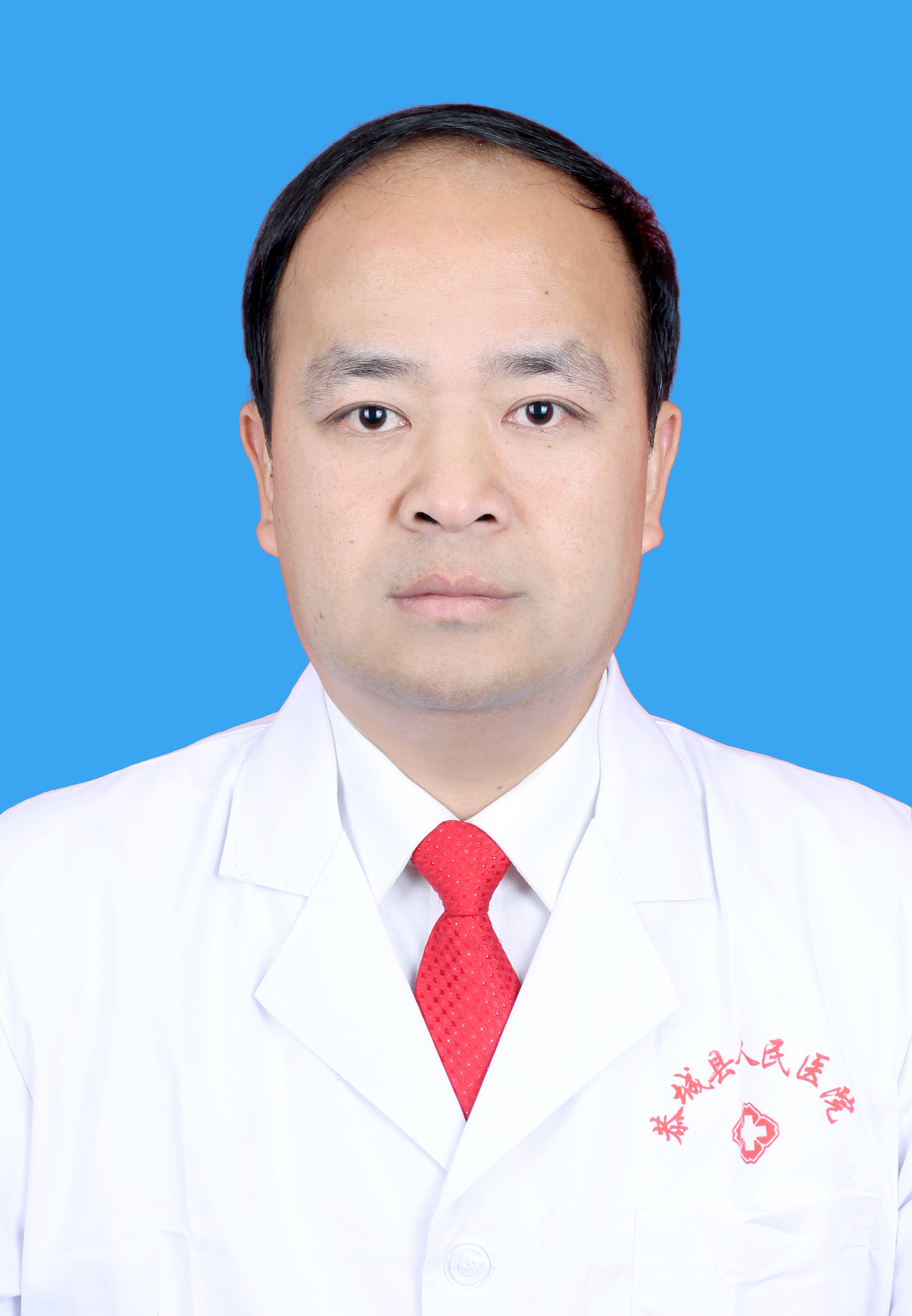 李强