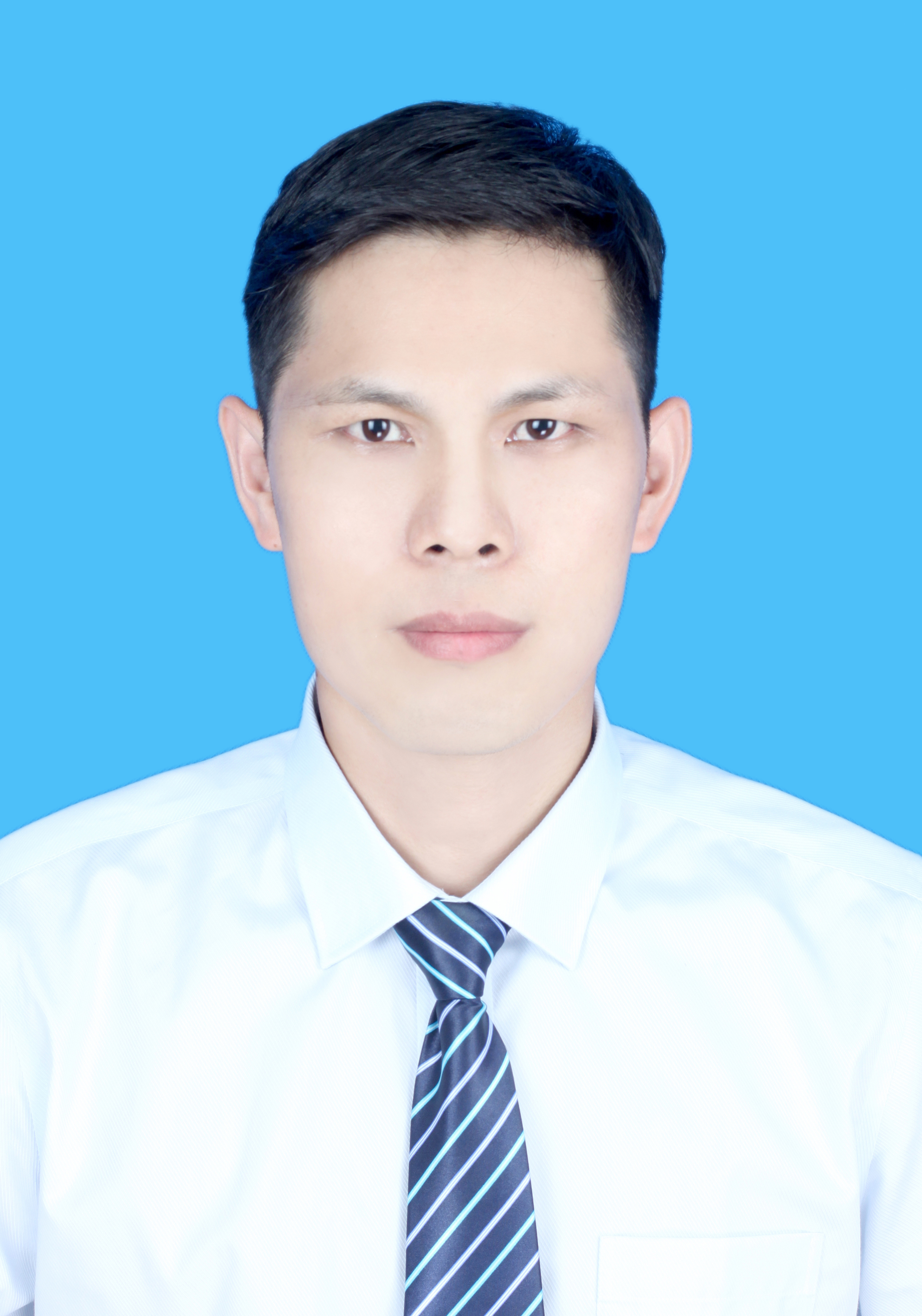 贺小雨